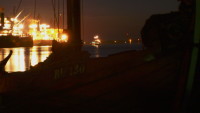 De haven van Brake bij nacht